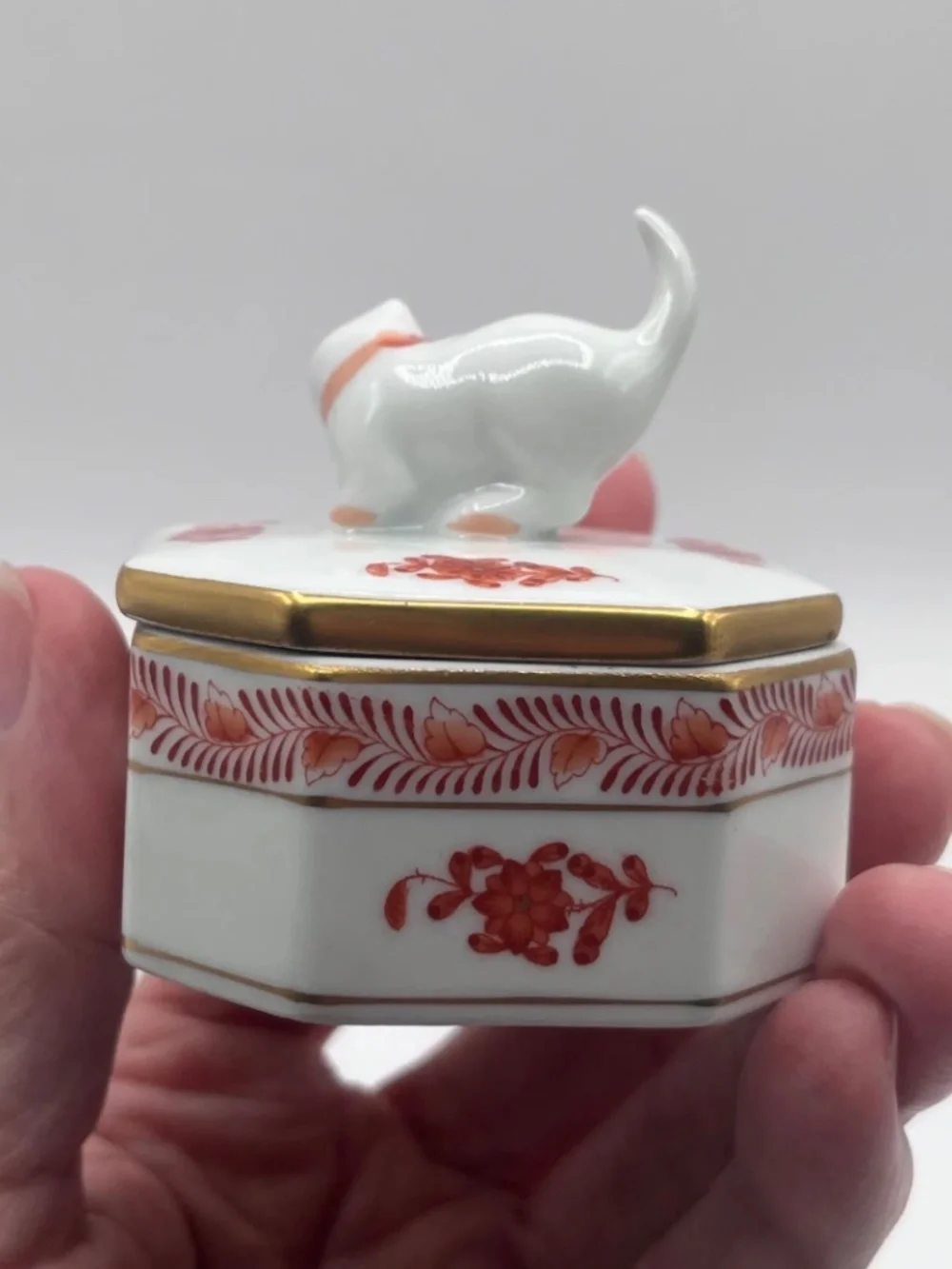 Vintage Herend Hungary Rust Chinese Bouquet Kitty Cat / Kitten Porcelain